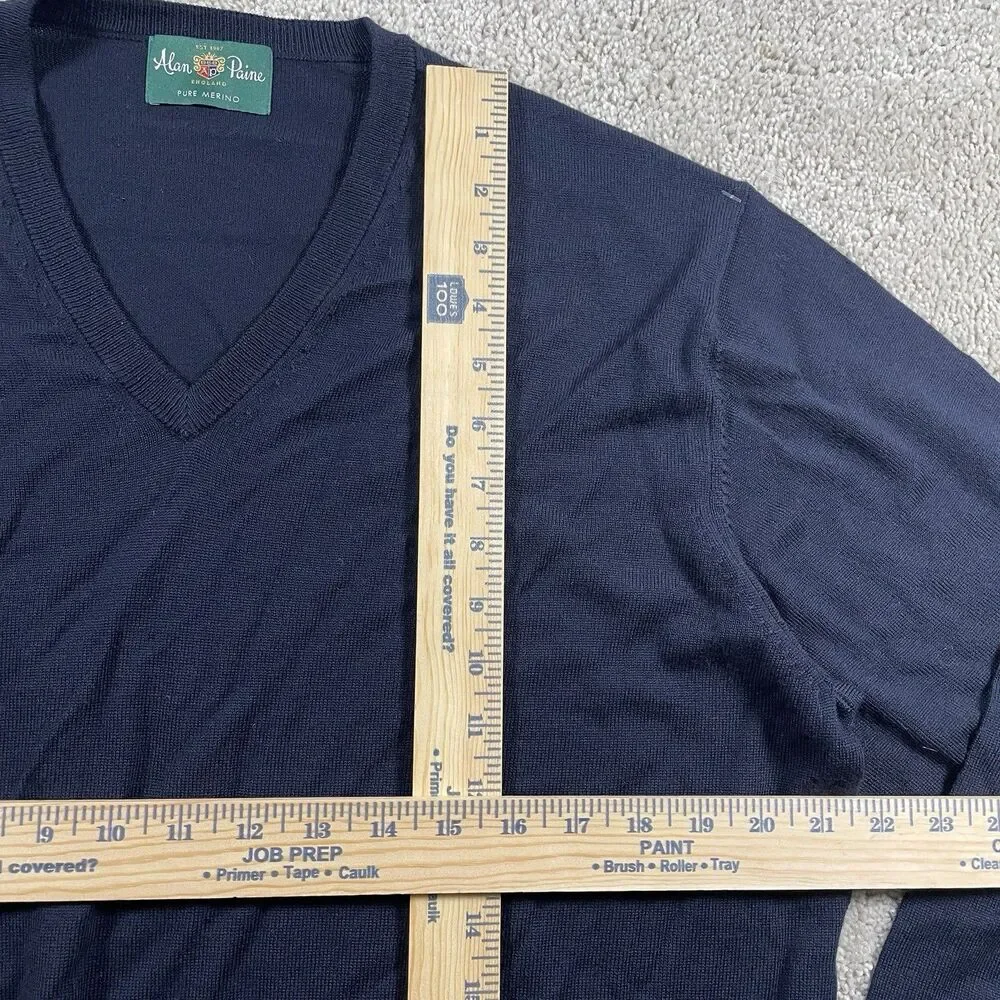 Vintage Alan Paine Men’s V-Neck Sweater Navy Blue Merino Wool UK 46 EUR 54 US XL